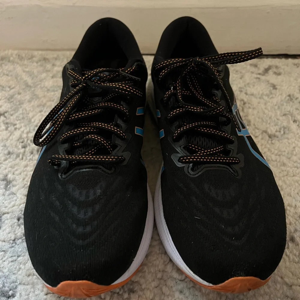 ASICS GT-2000 11 - Picture 1 of 5